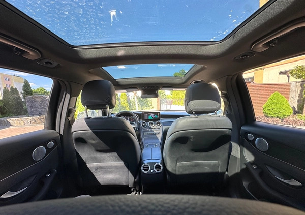 Mercedes-Benz GLC cena 122000 przebieg: 31000, rok produkcji 2020 z Wałbrzych małe 407
